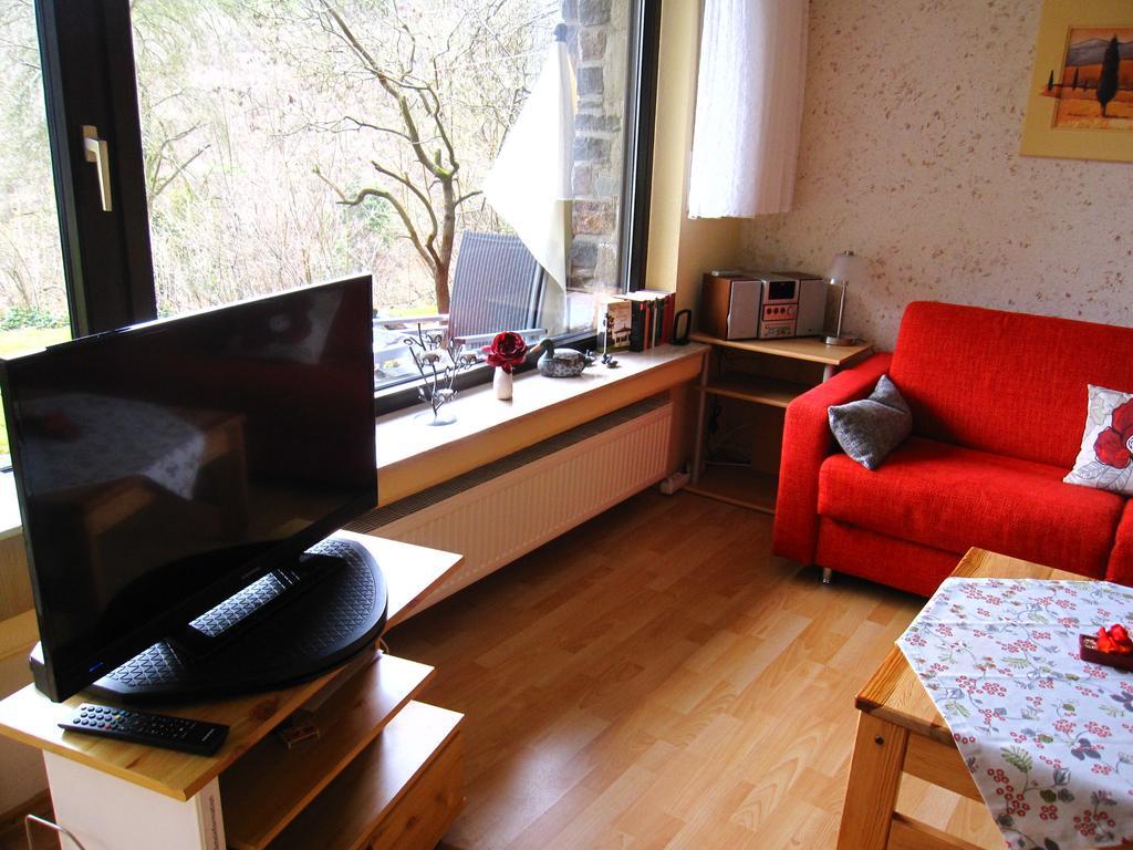Ferienwohnung Kleinschmidt Heimbach Exterior foto
